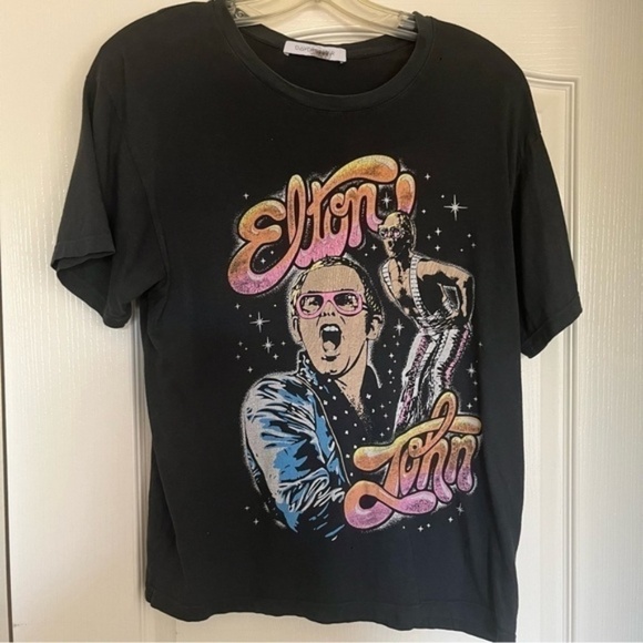 FREE PEOPLE Daydreamer Elton John On Stage Tee - Picture 4 of 9